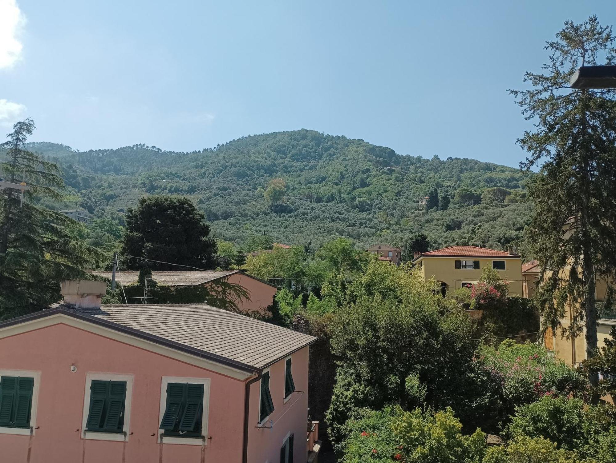 Delizioso Attico Con Ampio Terrazzo E Garage A Due Passi Dal Mare E Dalle Cinqueterre Lt-0485 Levanto Kültér fotó