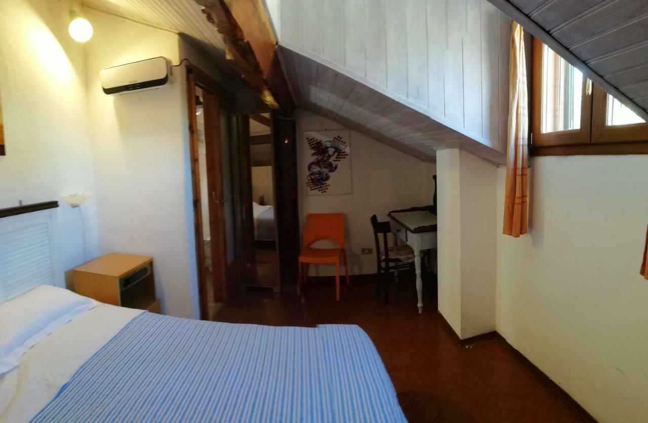 Delizioso Attico Con Ampio Terrazzo E Garage A Due Passi Dal Mare E Dalle Cinqueterre Lt-0485 Levanto Kültér fotó