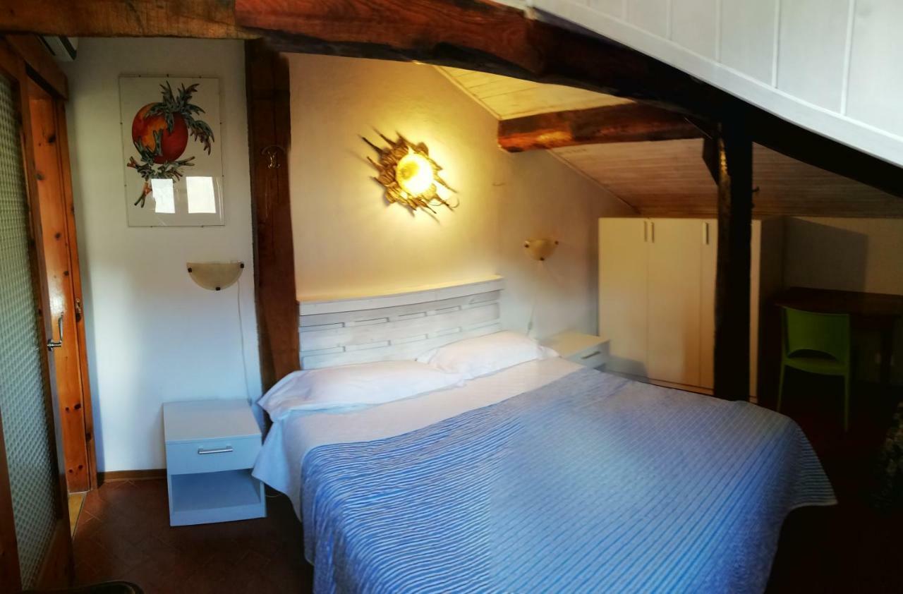 Delizioso Attico Con Ampio Terrazzo E Garage A Due Passi Dal Mare E Dalle Cinqueterre Lt-0485 Levanto Kültér fotó